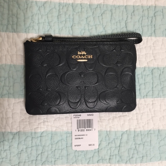 Coach Handbags - NWT COACH Corner Zip Wristlet Dark Midnight Blue